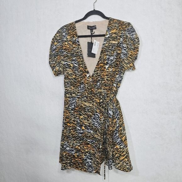 SALONI Ink Tiger Animal Print Black Lea Silk Crepe Wrap Dress 8 - Picture 2 of 14